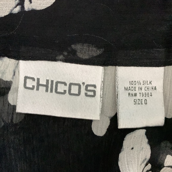 Chico's Size 0 - Small - Picture 6 of 7